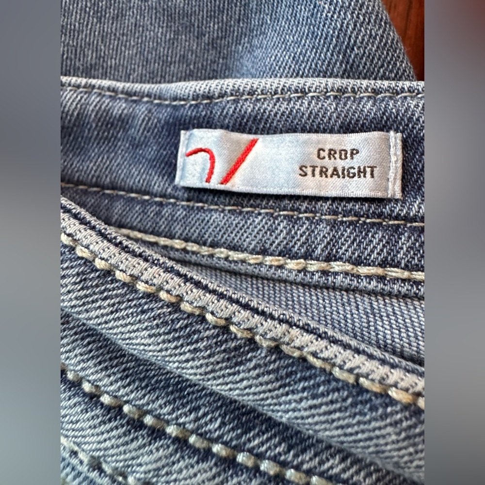 Vigoss Crop Straight raw hem blue denim jeans size 10 Euc - Picture 5 of 9